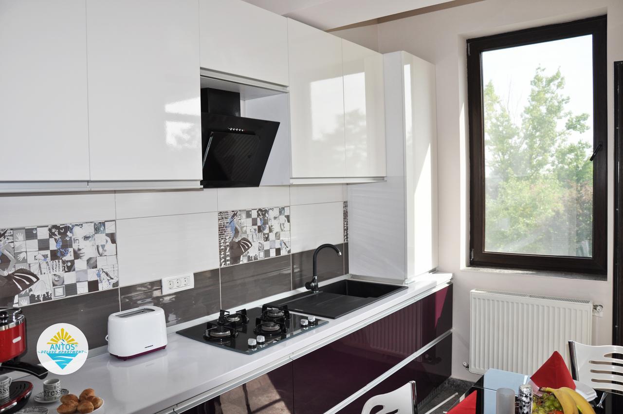 Antos Deluxe Apartment Constanţa Extérieur photo