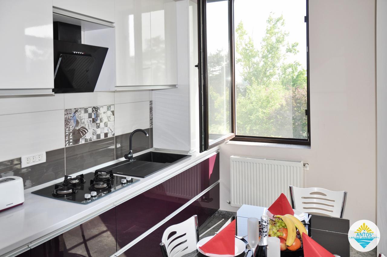 Antos Deluxe Apartment Constanţa Extérieur photo