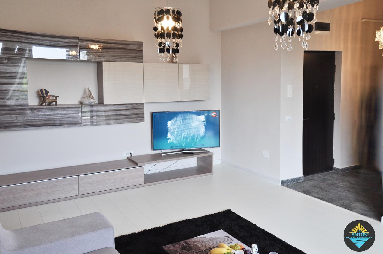 Antos Deluxe Apartment Constanţa Extérieur photo