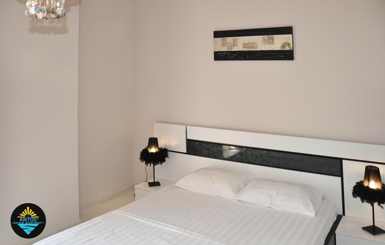Antos Deluxe Apartment Constanţa Extérieur photo